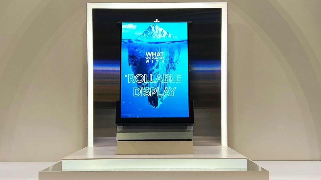 Samsung представила революционный скручиваемый дисплей/Фото: Samsung Samsung Rollable Display