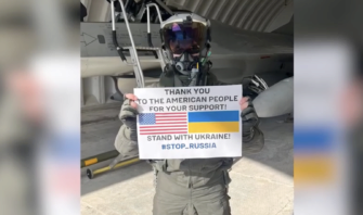Український пілот F-16 звернувся з подякою до американського народу/Фото: скрін відео Український пілот F-16 звернувся з подякою до американського народу. Відео