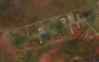 В Сети появились спутниковые снимки военного аэродрома в Крыму/Фото: Maxar В Сети появились спутниковые снимки военного аэродрома в Крыму/Фото: Maxar