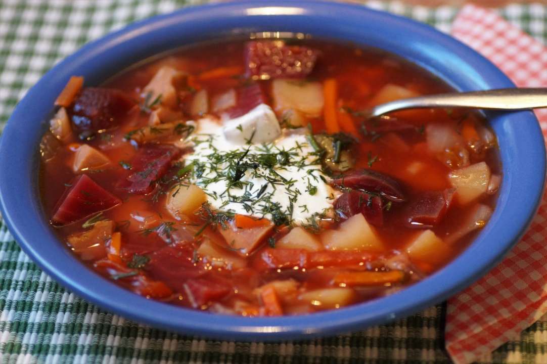 Рецепт борща с яблоками/Фото: pixabay Оригинальный вкус: рецепт борща с яблоками по-закарпатски
