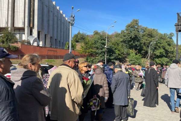 Прощання з Ніною Матвієнко/Фото: Суспільне У столиці прощаються з Ніною Матвієнко: донька Народної артистки озвучила останнє побажання матері