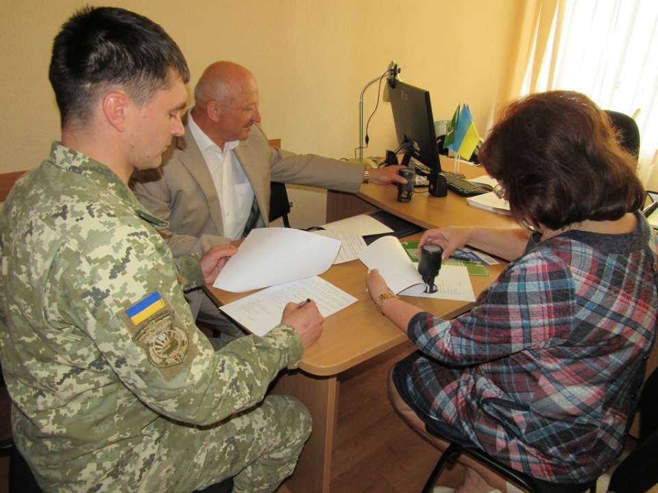 Військовослужбовці можуть отримати безоплатну правову допомогу/Фото: legalaid.gov.ua Військовослужбовці можуть отримати безоплатну правову допомогу: як це зробити