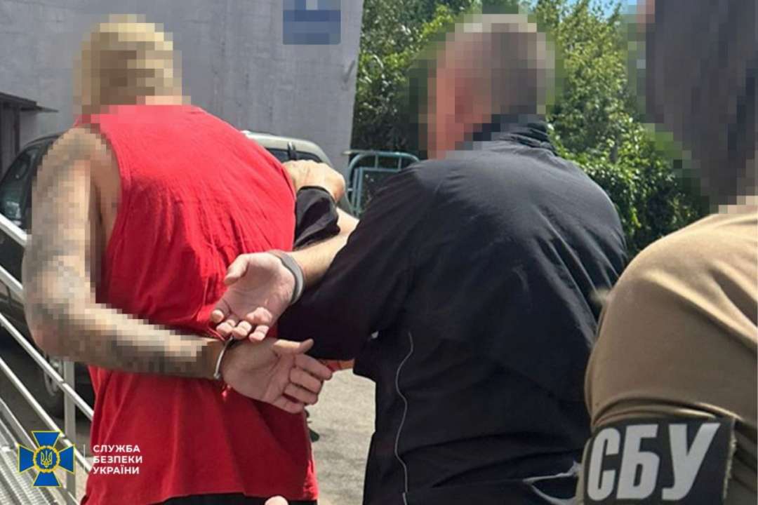 СБУ поймала поджигателя авто военных / Фото: t.me/SBUkr СБУ поймала поджигателя авто военных / Фото: t.me/SBUkr