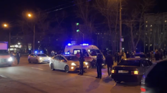 Чоловік покусав поліцейського та побив нацгвардійця/Фото: Інформатор Чоловік покусав поліцейського та побив нацгвардійця