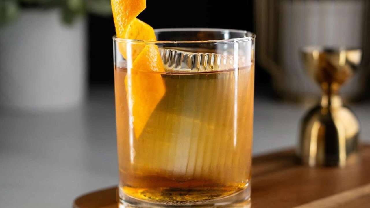 Фото: anatomyofadrink/instagram Коктейль "Тонуший камень": почувствуйте тонкий вкус