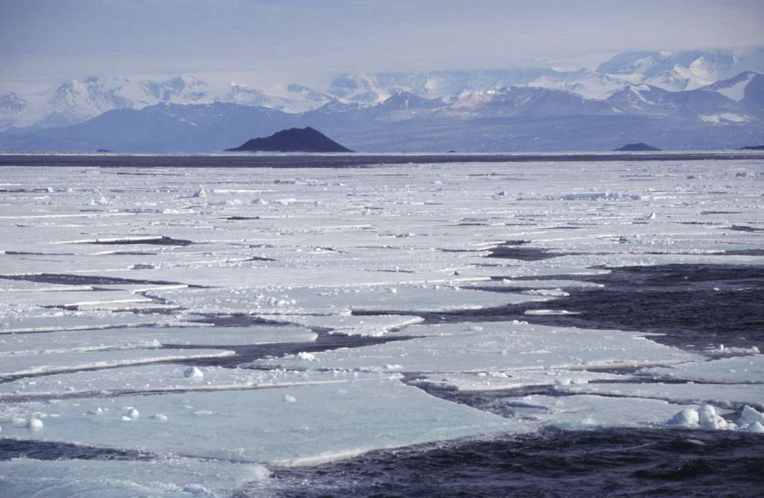 Антарктические морские пейзажи