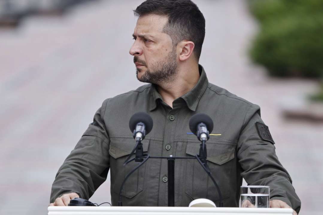 Зеленский поручил правительству повысить минимальную зарплату в первой половину следующего года/Фото: Getty Images