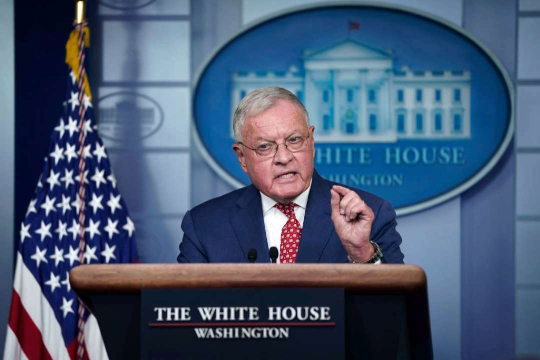 Он напомнил о разговоре президента Зеленского с Трампом "о том, что после тысячи дней войны они сигнализируют, что пора закончить эту войну" Он напомнил о разговоре президента Зеленского с Трампом "о том, что после тысячи дней войны они сигнализируют, что пора закончить эту войну"