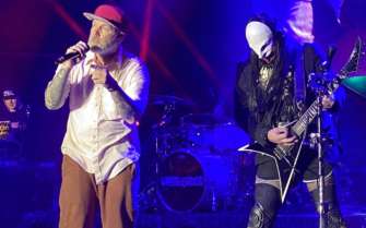Limp Bizkit выпустила альбом Still Sucks/Фото: Wikipedia Американський гурт Limp Bizkit вперше за 10 років випустив новий альбом