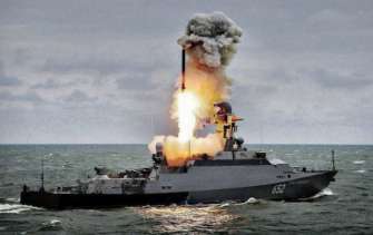 Росіяни накопичили в акваторії Чорного моря 44 крилаті ракети “Калібр”/Скриншот з відео Україні загрожує удар крилатими ракетами “Калібр” з Чорного моря