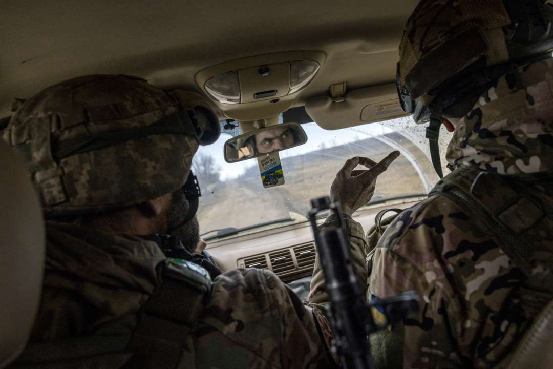 военные в машине
