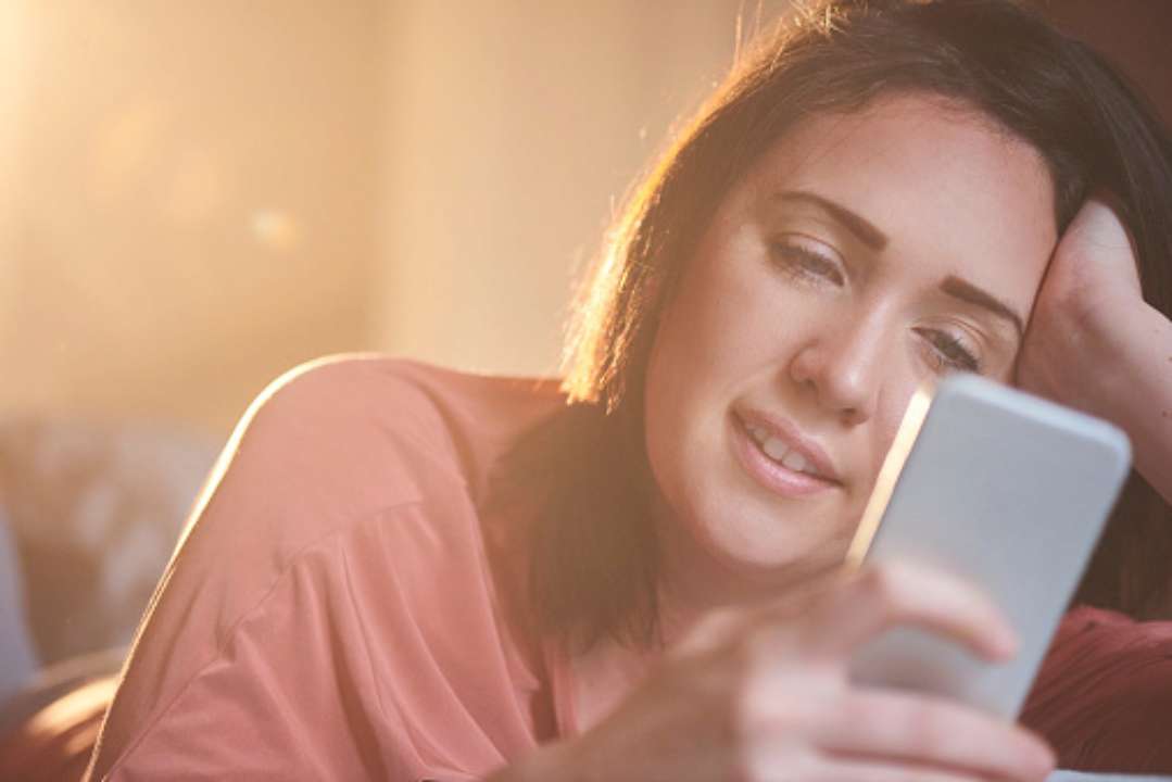 Tinder заменил фото на видео верификацию/Фото: Getty images Tinder заменил фото на видео верификацию/Фото: Getty images