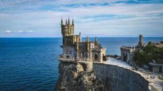 Фото: Unsplash/Автор - Dmitry Bogatyrev Парламент заборонив постачання прісної води до Кримського півострова