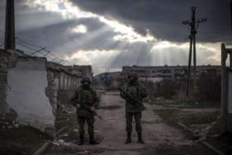 Северодонецк почти окружили военные рф/Фото: Dan Kitwood/Getty Images Ситуация крайне сложная: оккупанты пытаются окружить Северодонецк и совершить прорыв