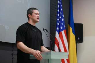 Украинцы смогут влиять на жизнь государства, отслеживать проблемы, говорить о них и изменять систему Украинцы смогут влиять на жизнь государства, отслеживать проблемы, говорить о них и изменять систему