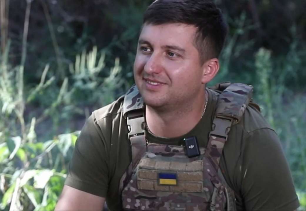 Історія військового, що змінив саксофон на гармату