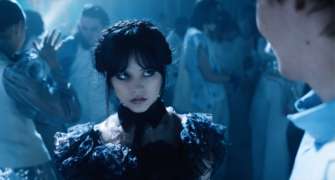 Сериал "Венздей" получит продолжение / Фото: Скриншот Сериал Венздей