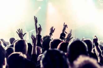 Фото с https://unsplash.com/ Группа BOTASHE организовала Lemberg music festival: средства собирали для раненых бойцов СБУ