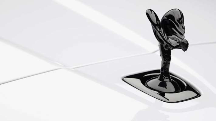Фото: Rolls-Royce Схожий на бульдога: Rolls-Royce Cullinan отримав новий масивний дизайн