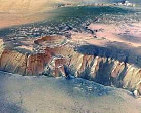 Марсохід Curiosity зробив надзвичайне фото Червоної планети/Фото: ESA via Getty Images Неймовірні пейзажі Марса: Curiosity показав панорамне фото Червоної планети у найвищій якості