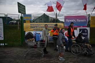 В ООН назвали кількість людей, які були змушені покинути Україну через війну/Фото: Getty Images Біженці