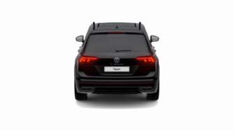 Фото: Vokswagen Идеально для "людей в черном": Volkswagen показала топовую комплектацию нового Tiguan