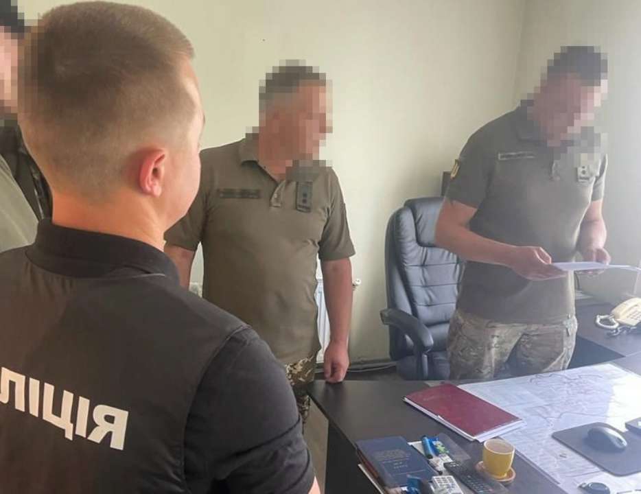 Организовали коррупционные схемы уклонения от призыва: Нацполиция задержала должностных лиц военкоматов/Фото: Нацполиция