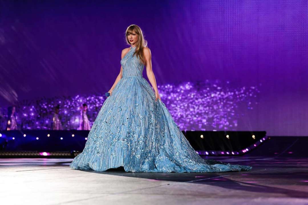 Тейлор Свіфт / Фото: instagram.com/taylorswift Скільки готові витратити фанати Тейлор Свіфт? Barclays розкриває шокуючі цифри