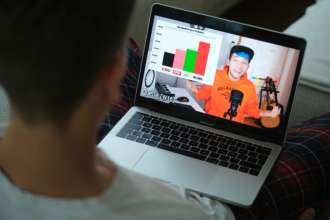 Найпопулярніші відео на YouTube серед українців у 2021 році/Фото: Getty Images YouTube