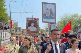 В Украине ликвидировали полковника Владимира Иванова (фото на плакате). Фото: Телеграмм-канал Поддубного Владимир Иванов