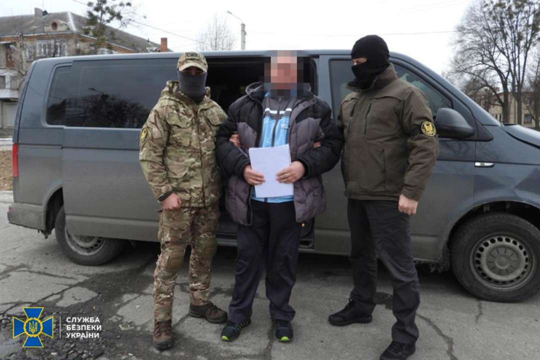 Наказував переобладнати лікарні під госпіталі для рашистів: СБУ затримала місцевого депутата