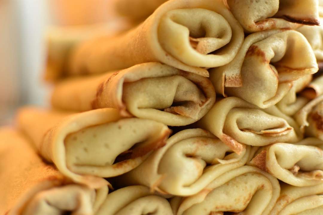 Вечная классика: рецепт блинов с икрой кеты