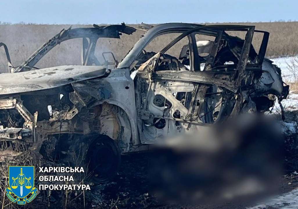 Дрон противника попал в авто Дрон противника попал в авто