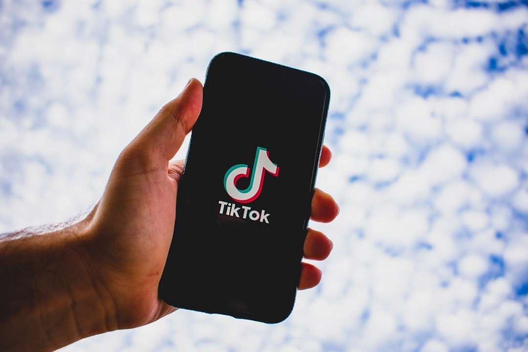 TikTok выплатит США почти $100 миллионов компенсации: причина