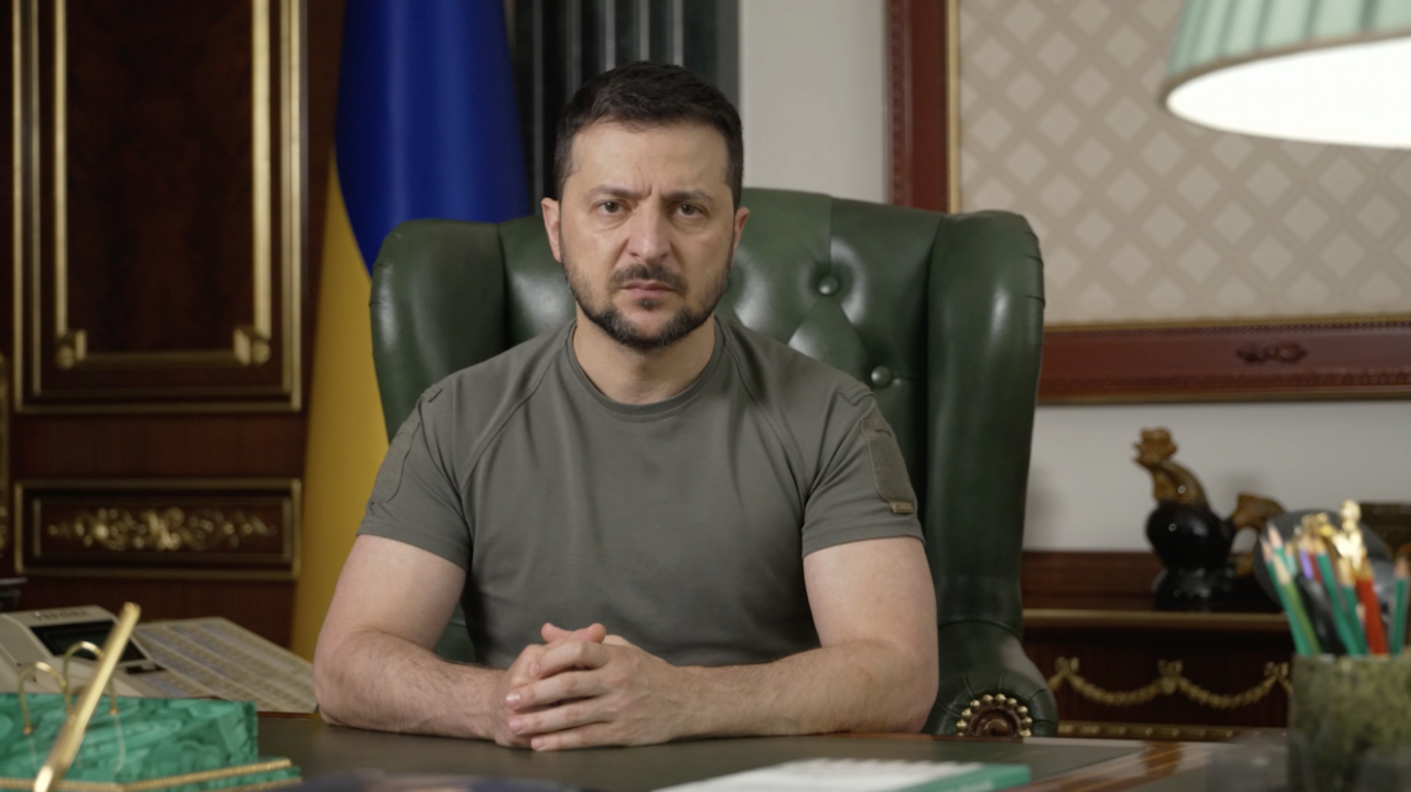 "Нас пытаются стереть с лица земли": Зеленский отреагировал на масштабные ракетные удары