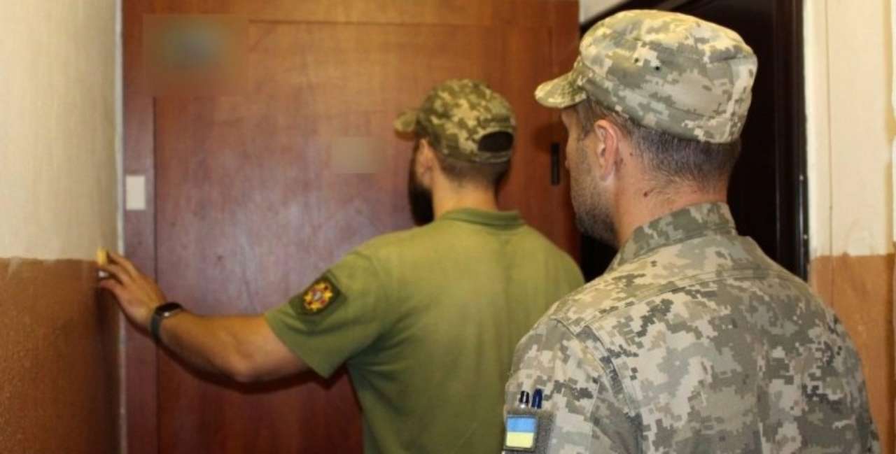 В Запорожье к мобилизационным процессам привлекли муниципальный караул. Фото: Армия информ мобилизация в Украине декабрь 2023 год