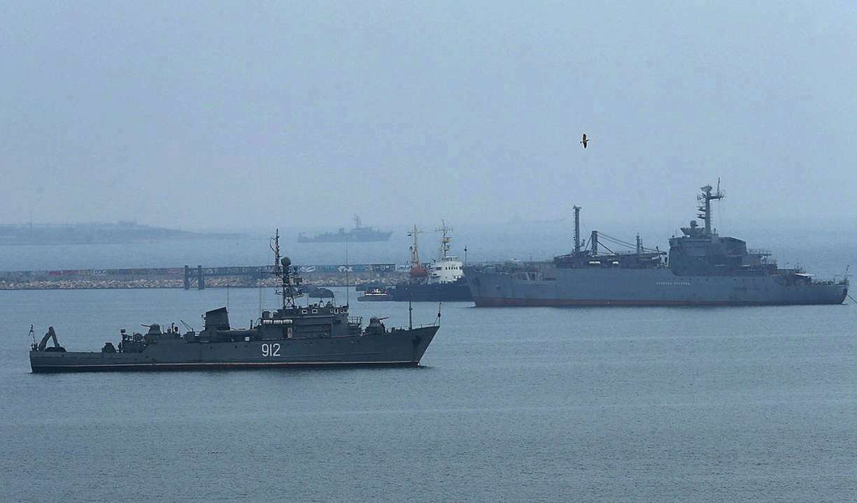 В Черном море появился 1 носитель ракет класса "Калибр" / Фото: Getty Images В Черном море появился 1 носитель ракет класса "Калибр" / Фото: Getty Images