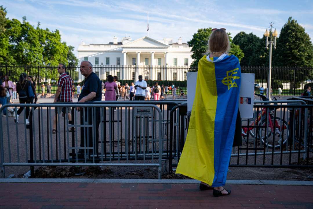 В Украине будут впервые отмечать День Государственности/Фото: Sarah Silbiger/Getty Images День Украинской Государственности 2022: что известно о новом празднике и когда его будут отмечать