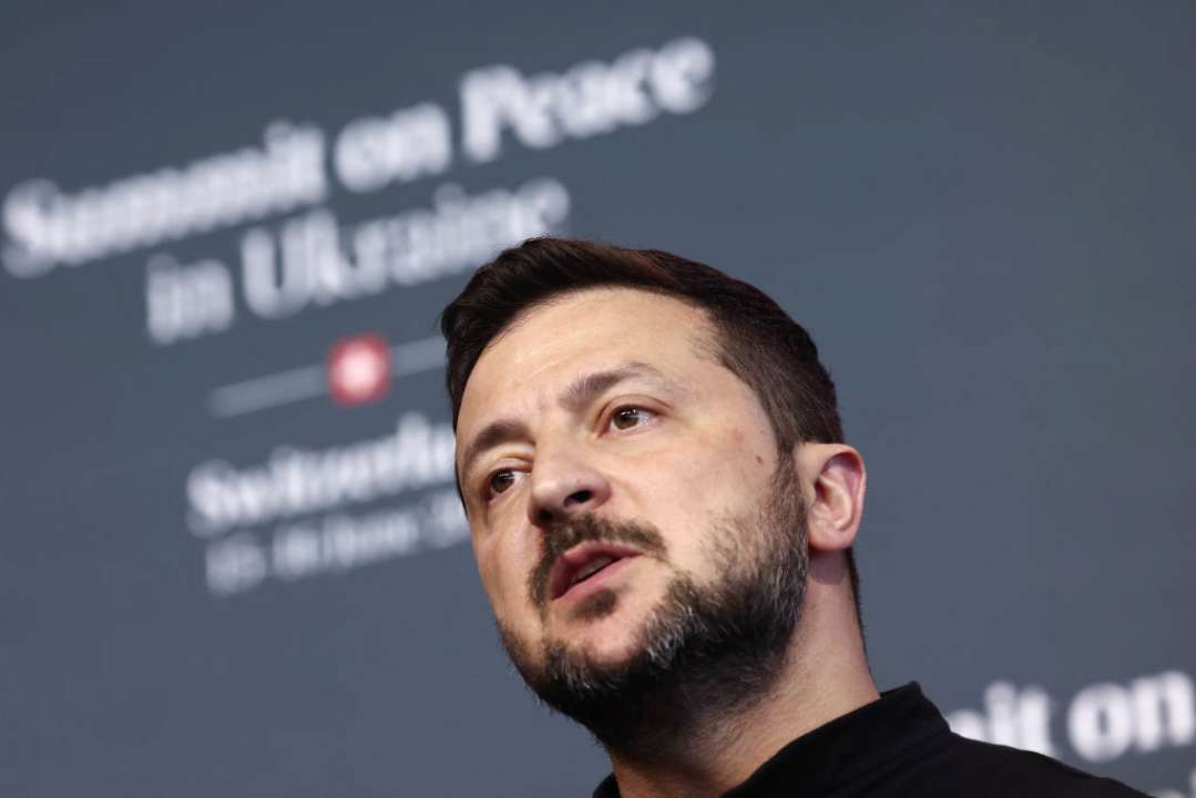 Зеленский заменил Содоля/Фото: Sedat Suna/Getty Images Зеленский увольняет Содоля с должности командующего Объединенными силами ВСУ