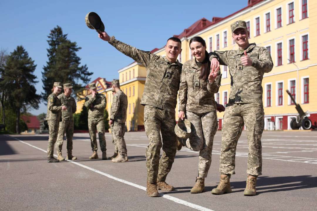 Льготные категории получат право на вступление в Академию сухопутных войск на специальных условиях
