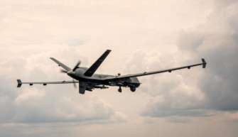 Над портом Данії помітили 20 безпілотників. Фото: Lealan Buehrer/US Air Force данія бпла