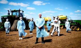 Фото: Agronews В Україні створили пародію на пісню "Шум"