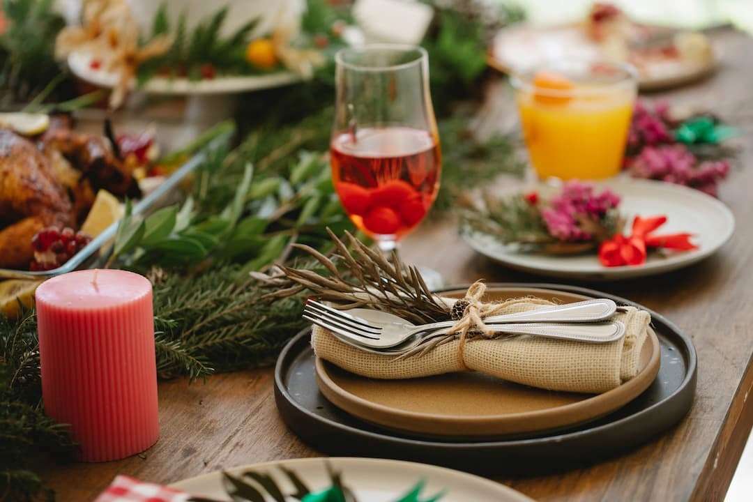 Салаты к новогоднему столу: простые рецепты/Фото: Pexels Новогодние салаты 2022 - новые рецепты с фото