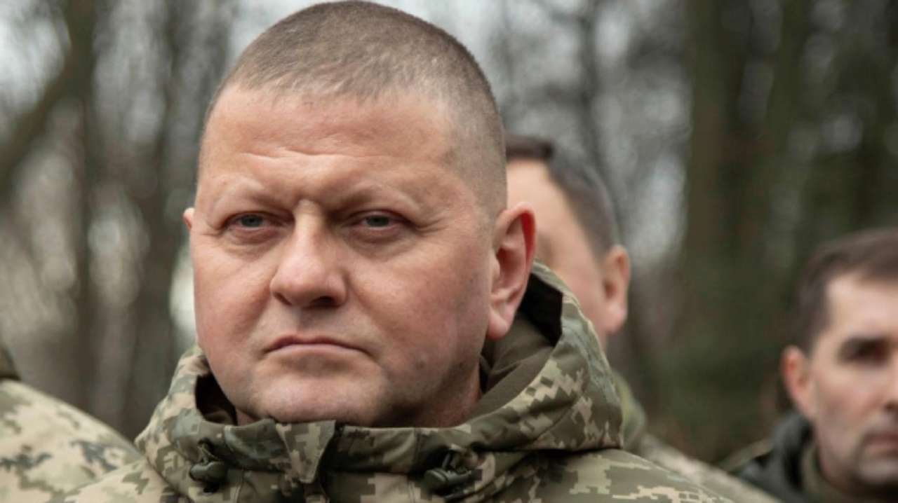 Залужний закликав партнерів не зволікати з постачанням зброї Україні