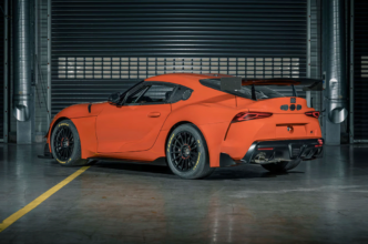 Фото: Toyota Toyota показала эксклюзивную GR Supra GT4 "100 Edition". Фото