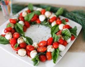 Как приготовить вкусные закуски к новогоднему столу / Фото: Getty Images Лучшие закуски на Новый год 2024