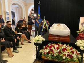 Фото: ТСН Похорон Григорія Чапкіса: зворушливі фото церемонії прощання з маестро