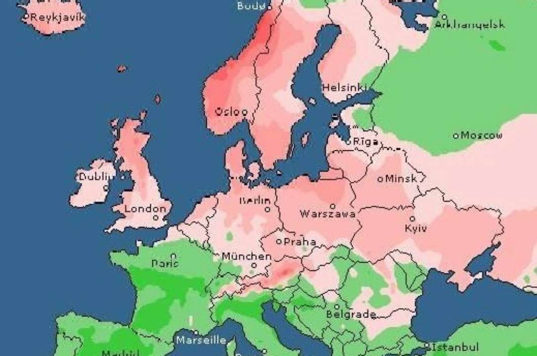 Снег и дождь. Фаза осадков будет зависеть от температуры воздуха Снег и дождь. Фаза осадков будет зависеть от температуры воздуха