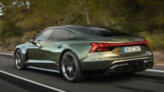 Фото: Audi Оновлений Audi e-tron GT став найшвидшим автомобілем бренду
