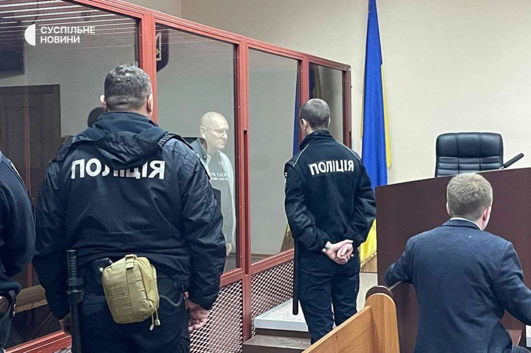 Суд продовжив тримання під вартою підозрюваного у держзраді нардепа Євгенія Шевченка/Фото: Суспільне Новини/Гончарук Ліля